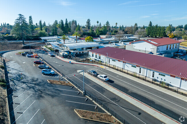 There is plenty of parking at Earl Legette Elementary School.