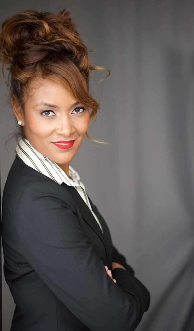 Agent Photo
