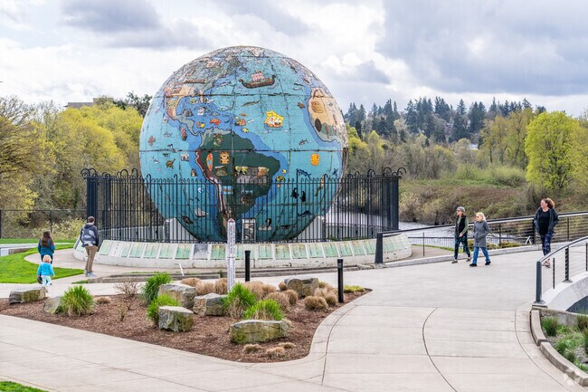 Riverfront City Park is a large park on the Willamette River near Northeast Neighbors.