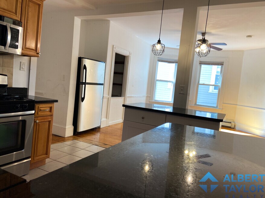 13 Sachem St unit 2, Roxbury Crossing, MA 02120 - photo 1