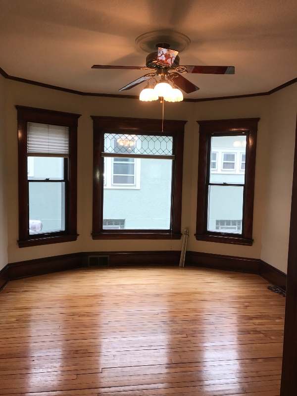 1135 5th St NE Unit 2, Minneapolis, MN 55413