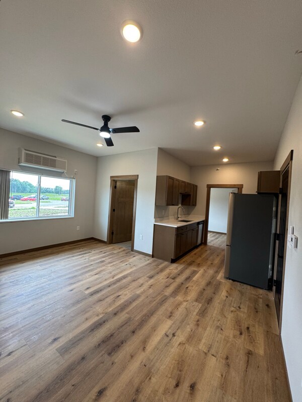 600 Hickory St Unit 3, Gilman, WI 54433