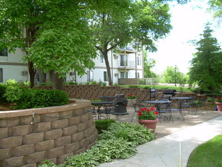 1245 Shakopee Ave E, Shakopee, MN 55379