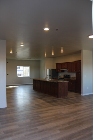 665 Heyburn Ave, Twin Falls, ID 83301