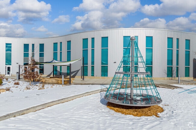 Trailside Academy supports academic excellence through the following habits of character.