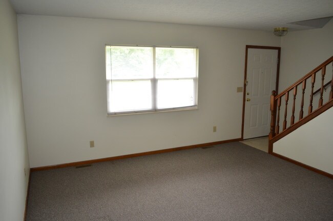 6300 Ervin Rd unit Plan E, Athens, OH 45701 - photo 6