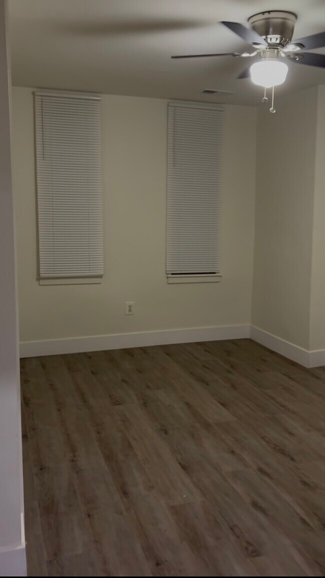 2741 N 29th St, Philadelphia, PA 19132