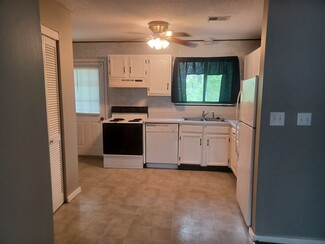3303 Cassidy Rd Unit D, Jefferson City, MO 65101