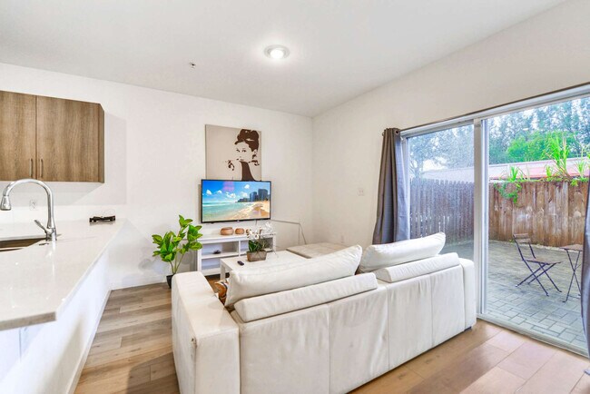 171 NW 158th St unit FL1-ID1022262P, Miami, FL 33169 - photo 5