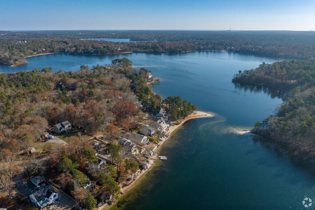 Redbrook Apartments 220 Wareham Rd, Plymouth, MA