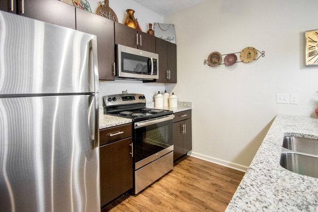 Titan Springs, Papillion, NE 68133 - photo 4