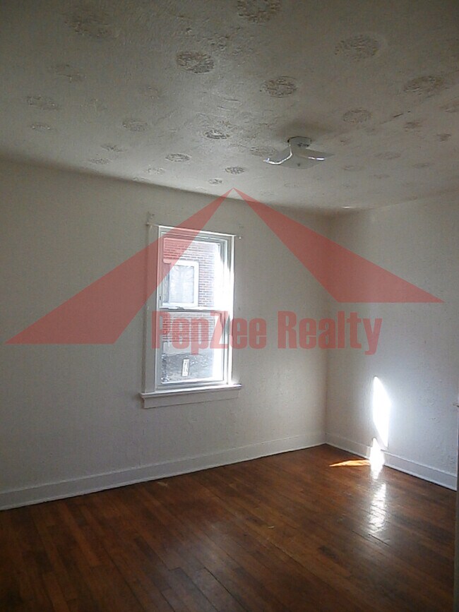 727 W Fairview Ave unit 1, Dayton, OH 45406 - photo 7