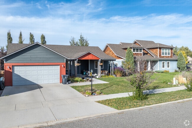 Ranch-style homes in Four Corners provide spacious living and a cozy atmosphere.