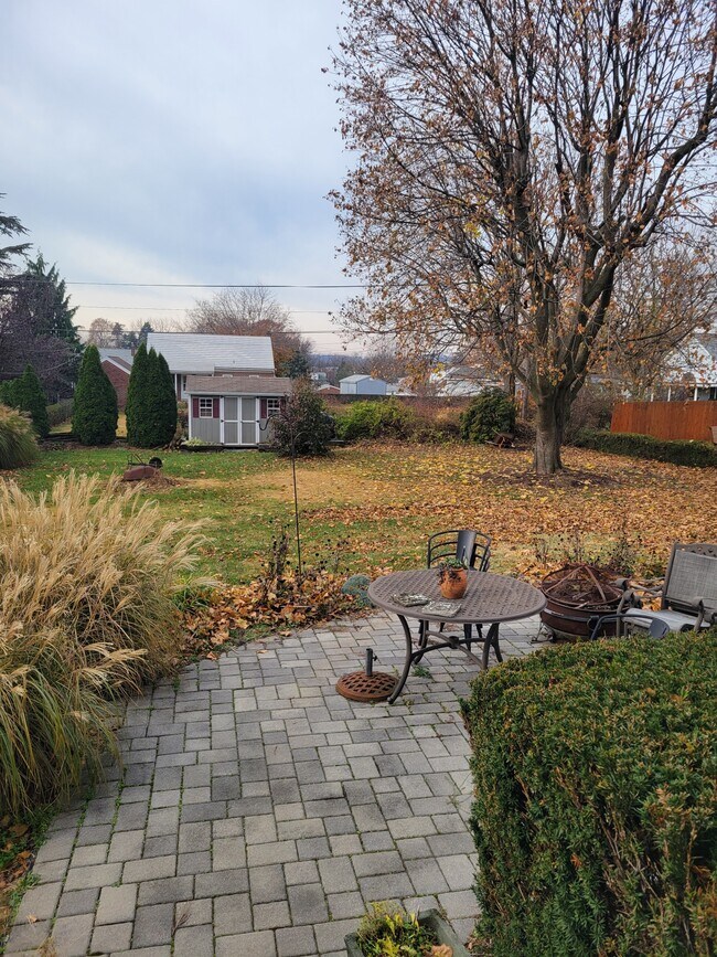 4010 7th Ave, Temple, PA 19560 - photo 6