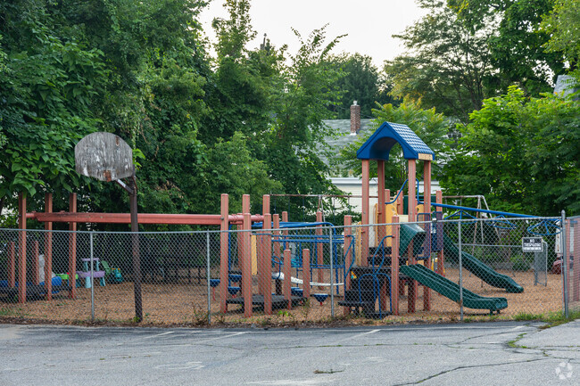 Rumford School in Concord is an elementary school serving grades 1-5.