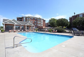 1400 Garret Ln, Lincoln, NE 68512