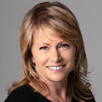 Debbie Schraeder-Stroh
