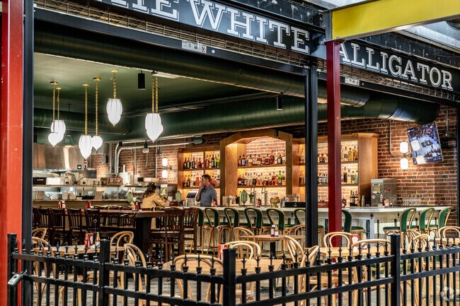 The White Alligator has authentic Louisiana Food and Cocktails.