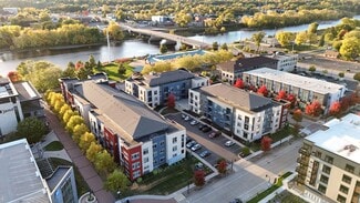 225-231 Riverfront Terrace, Eau Claire, WI 54703