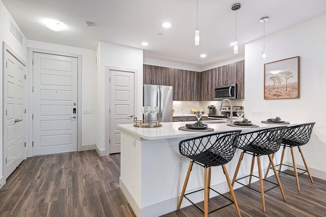 Marquis at Chandler, Chandler, AZ 85224 - photo 2