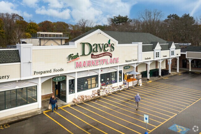Daves gourmet grocer serves Coventry with all the freshest produce and daily needs.