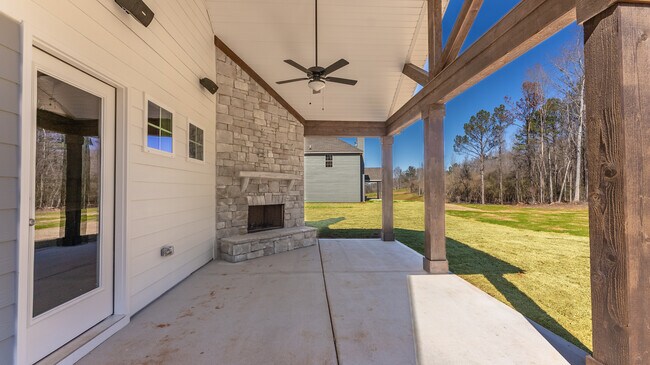 110 Beaver Creek Way unit 36461566, Lagrange, GA 30241 - photo 2