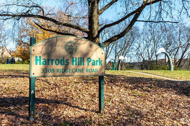 Harrods Hill Park features a walking path, basketball court, playground and tennis courts.