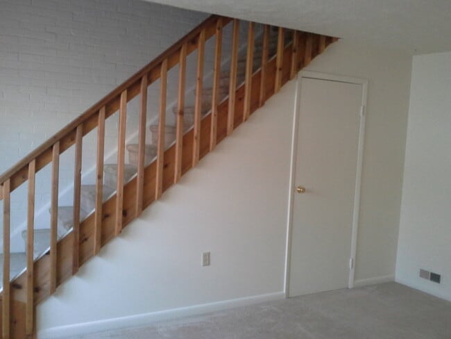 1110 Madison Ave unit 4, Butler, PA 16002 - photo 5