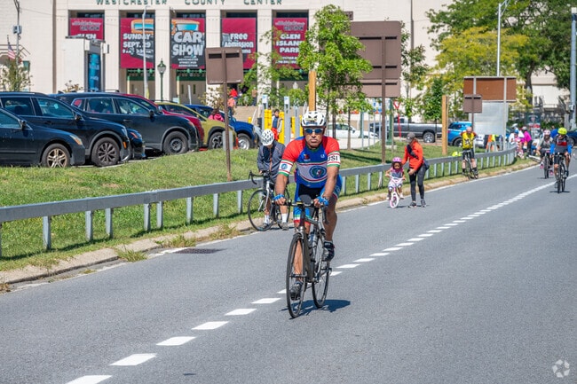 On Bicycle Sundays a 6.5-mile stretch of the Bronx River Parkway is open to bicyclists from Rosedale.