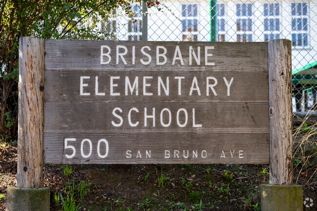 Brisbane Elementary School is a welcoming school for new students in the Brisbane area.
