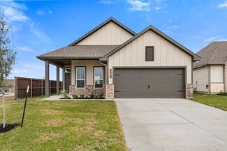 10601 Burgundy Berry Way, College Station, TX 77845
