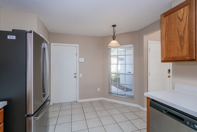 13247 Early Run Ln, Riverview, FL 33578 - photo 7