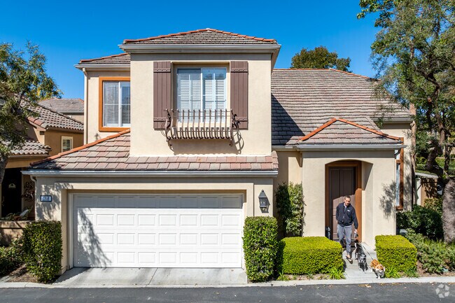 Homes in Newport Ridge are close to many amazing walking trails and paths.