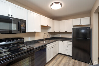 5100 S Nevada Ave, Sioux Falls, SD 57108