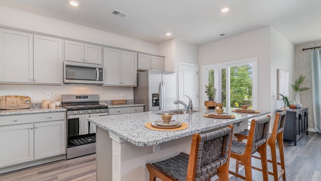 2087 Locust Ridge Dr, Shallotte, NC 28470 - photo 2