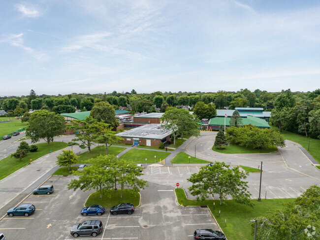 John M Marshall Elementary School is located off of Gingerbread Lane.