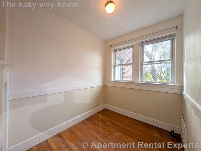 4 Cogswell Ave unit 34, Cambridge, MA 02140 - photo 7