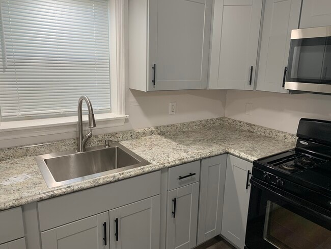 5322 Plaza Ave unit 5322 Plaza Ave, Portage, IN 46368 - photo 3