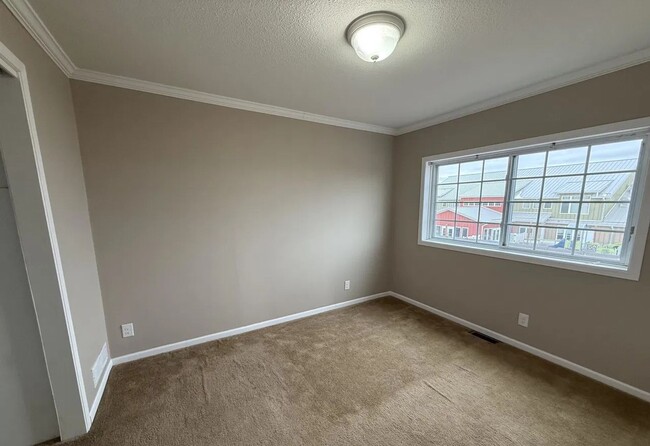 Wolf Run Village, Watford City, ND 58854 - photo 5