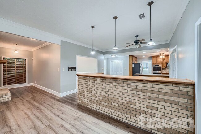 3944 River Dr SW, Lilburn, GA 30047 - photo 5