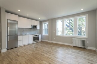 136 Highland Ave, Somerville, MA 02143