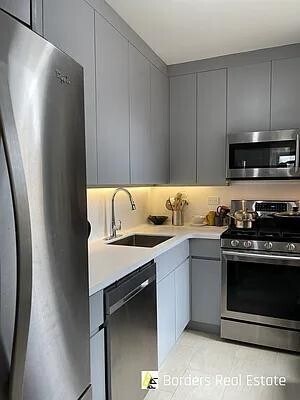 Lexington Parc unit 14A, New York, NY 10016 - photo 4