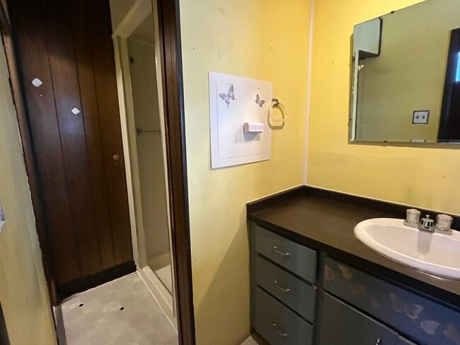 417 Elm St unit 1, Spooner, WI 54801 - photo 7