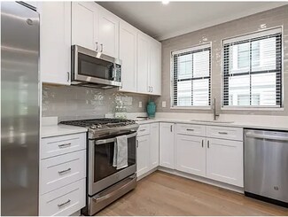 283 Lamartine St, Boston, MA 02130