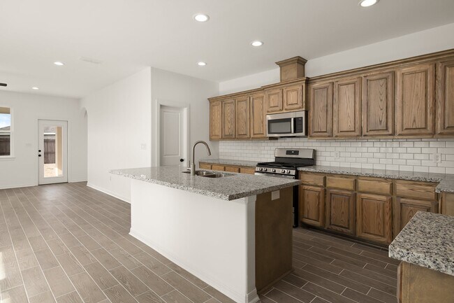 5402 Brahman Ln unit 36902873, Laredo, TX 78046 - photo 6