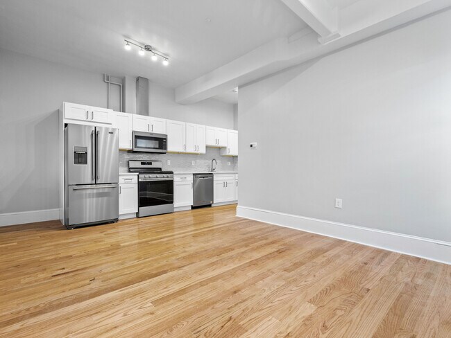 177 Rindge Ave unit 2L, Cambridge, MA 02140 - photo 4