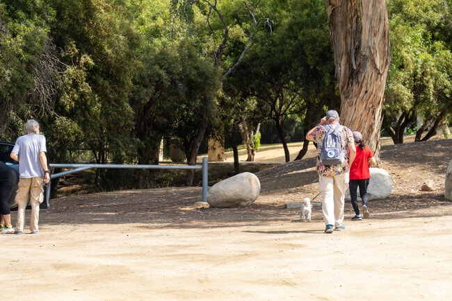 Discover nature's beauty hiking Kabian Park in Quail Valley with friends and family.