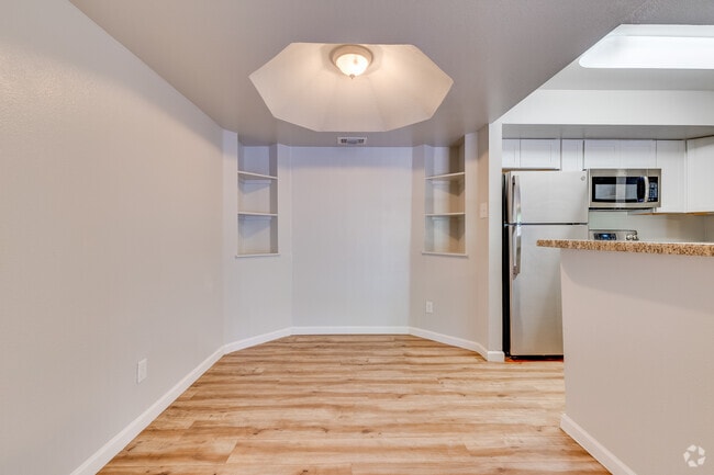 Tempe La Mirage Apartments, Tempe, AZ 85281 - photo 3