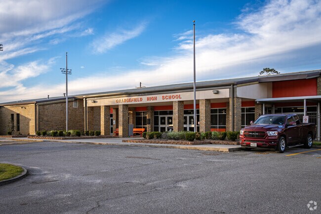 Orangefield High School offers a challenging curriculum in Orange.