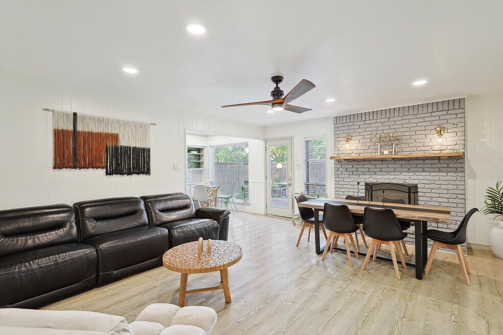 7749 El Pensador Dr unit ID1056424P, Dallas, TX 75248 - photo 1